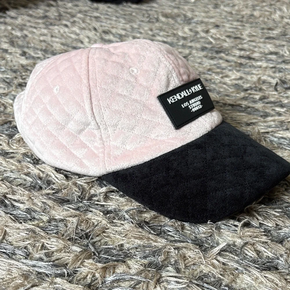 Kendall & Kylie Quilted Pink and Black Velvet Hat